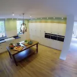 Luxurious Mansion Feriehus Mettet