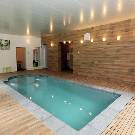 Feriehus Luxurious Mansion *