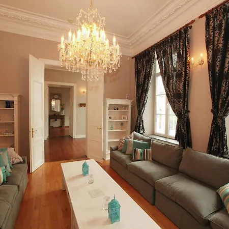 Luxurious Mansion *