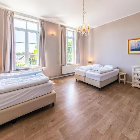 Holiday home Luxurious Mettet Mansion *
